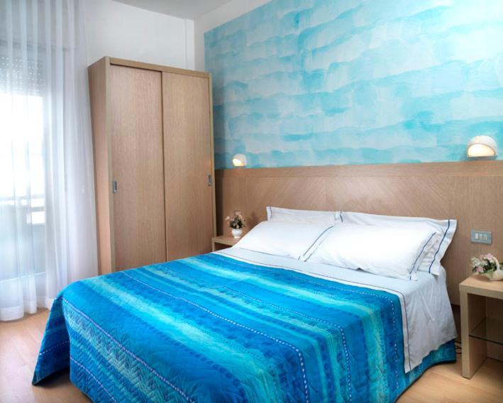 Hotel Diplomatic Bellaria-Igea Marina Buitenkant foto